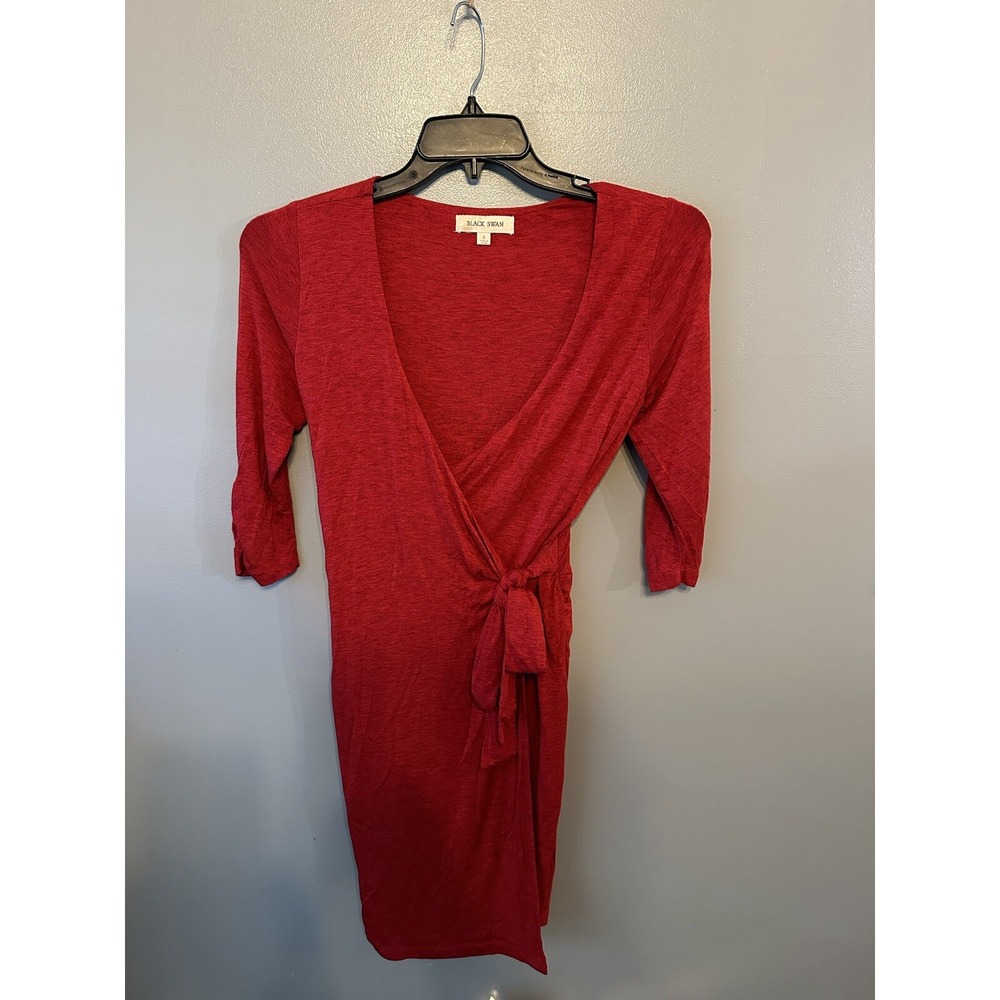 Black Swan Red Wrap Dress 3/4 Sleeve Tie Waist Knit Size Small